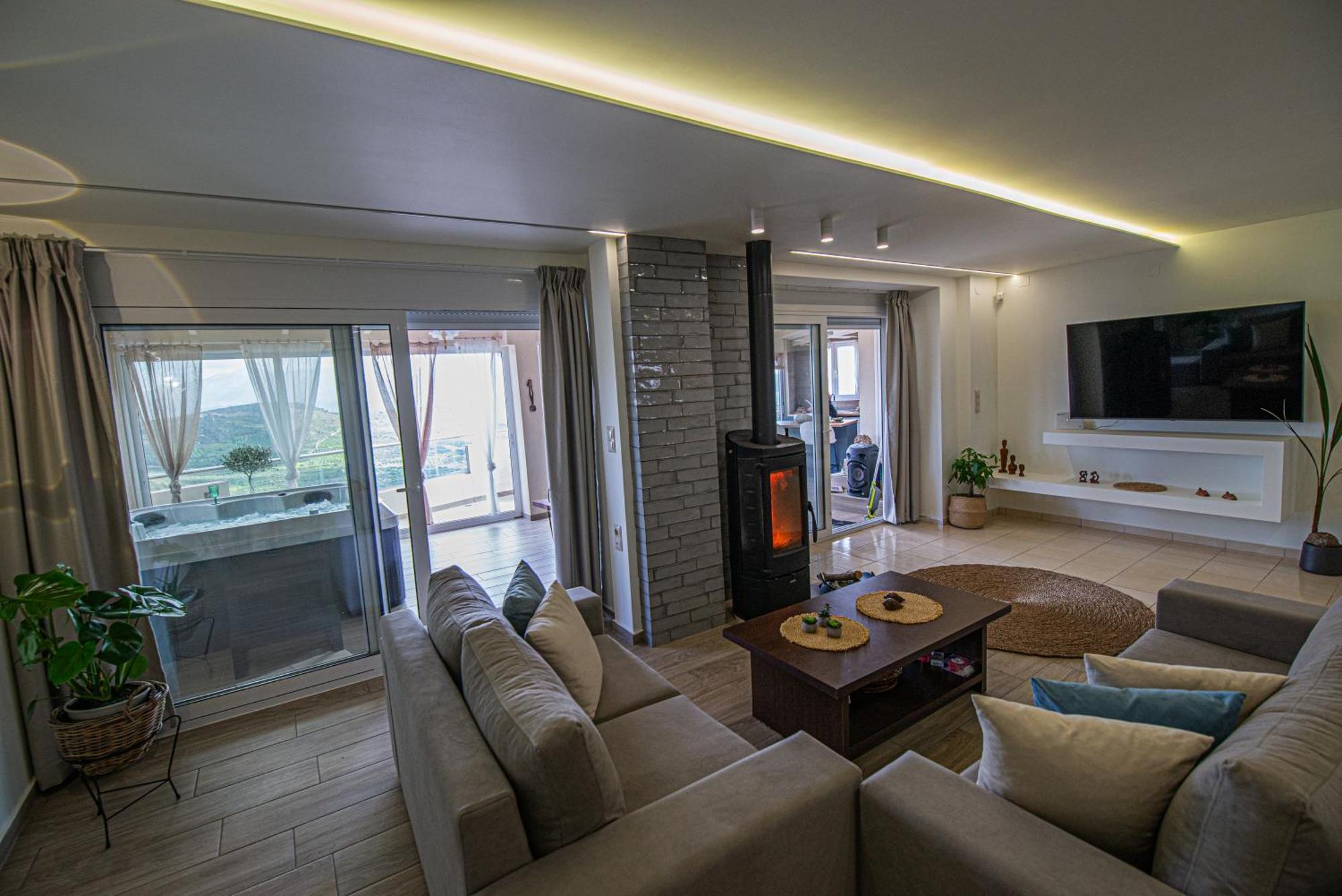 Nikola's Endless View Apartment