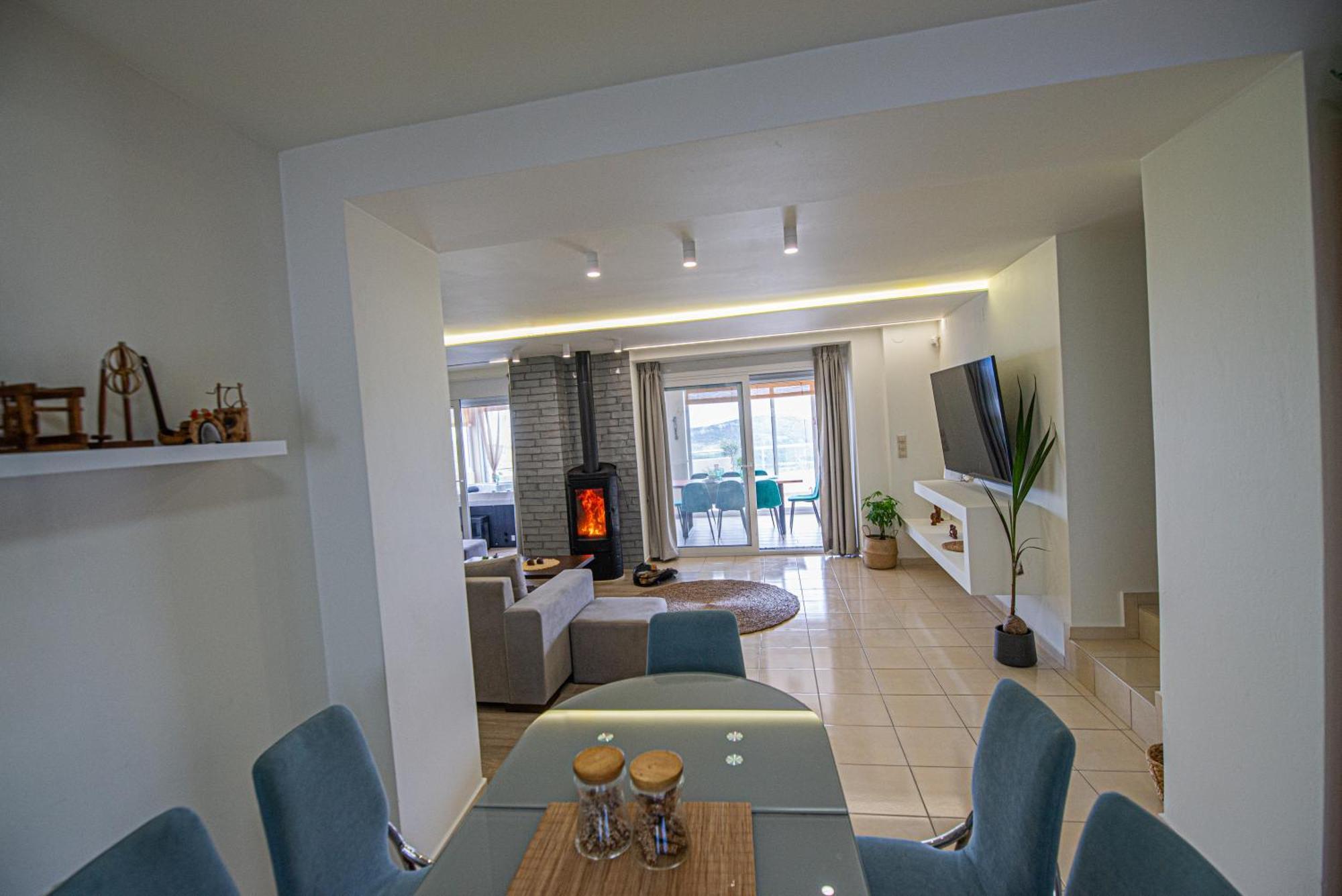 Nikola's Endless View Apartment