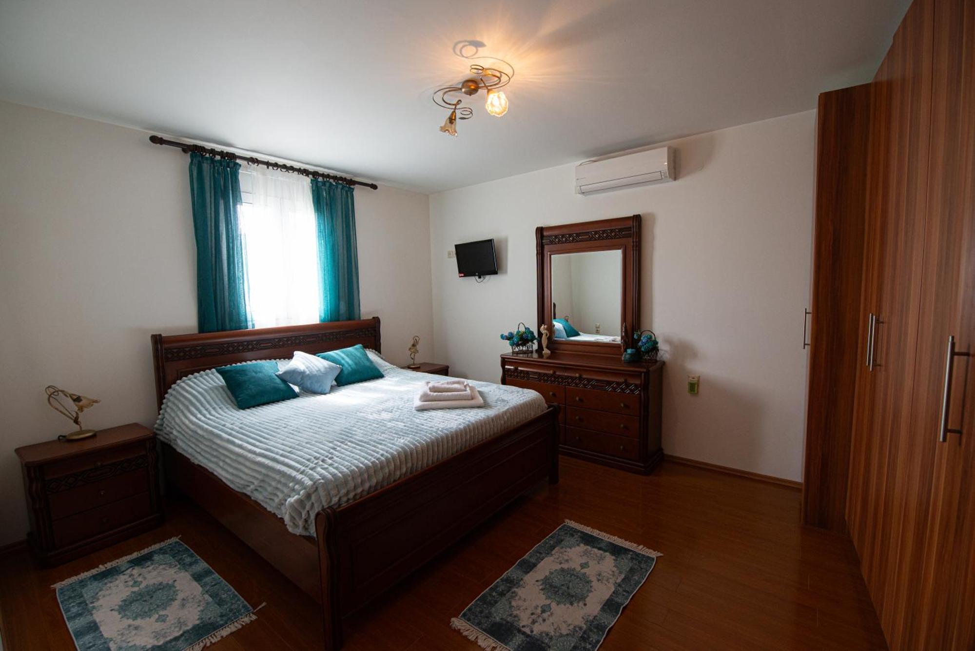 Apartment Nikola's Endless View Stironas