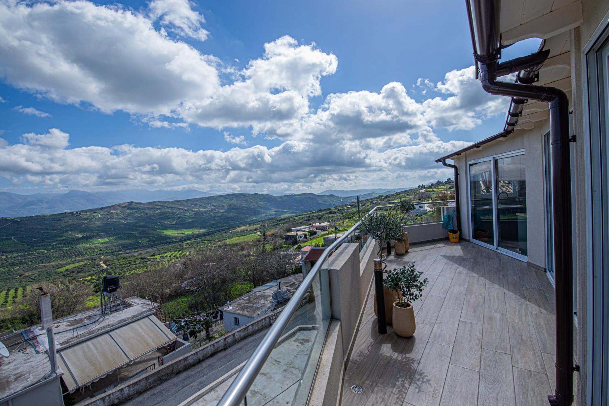 Nikola's Endless View