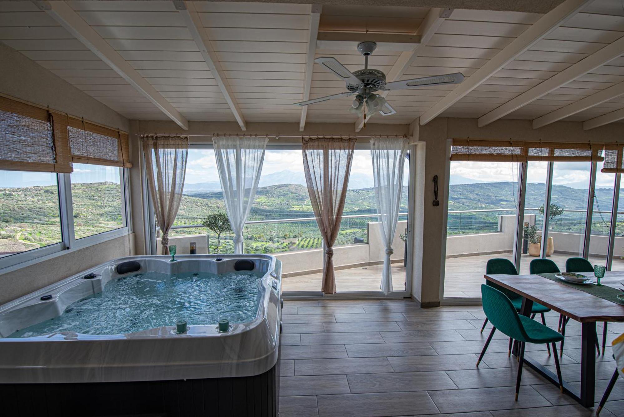 Nikola's Endless View Apartment Stironas